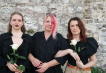 Российские активисты провели в Черногории митинг против фашизма