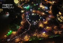 Тысячи людей вышли в центр Тбилиси на митинг против законопроекта об «иноагентах»