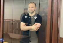 К 25 годам лишения свободы приговорили новосибирского айтишника, обвиняемого в поджоге военкомата, в результате которого никто не пострадал