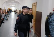 «Уголовное дело касается ее, это ее судьба, ее право знакомиться, а следствие пытается ограничить в этом». Суд постановил ограничить Анне Архиповой сроки ознакомления с делом до 24 мая