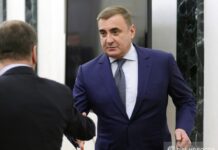 Бывшего охранника Путина и экс-губернатора Тульской области Алексея Дюмина назначали секретарем Государственного Совета, пишет РИА Новости со ссылкой на Кремль
