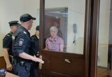 «Как я могу вспомнить, если я находилась в стрессе и шоке». Суд допросил Анастасию Акиньшину, написавшую донос на педиатра Надежду Буянову