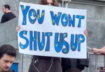 Правоохранители обеспечили безопасный выход депутатов и сотрудников парламента из здания законодательного органа — МВД Грузии