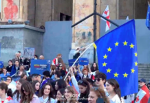 «Шествие выпускников» состоялось в Тбилиси