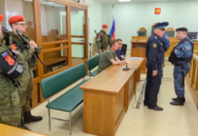 В ходе оглашения решения по апелляции на меру пресечения генерал Иван Попов высказал недовольство, что журналисты не работали так массово и активно в Запорожье. Судье военный ответил, что вопросов не имеет, так как «бывало и хуже»