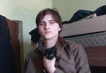 Члена партии «Рассвет» и волонтера дальневосточного штаба Надеждина задержали после обыска. С ним нет связи больше 12 часов