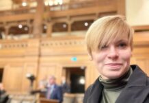 Бывший депутат ультраправой немецкой партии омского происхождения сбежала обратно в Россию