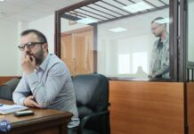 В суде допросили свидетелей по делу о поджоге военкомата Алексеем Рожковым, похищенного силовиками из Кыргызстана в Россию