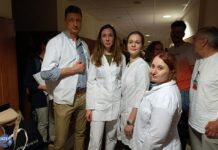 Цеховая солидарность: на суд к педиатру Надежде Буяновой пришла группа поддержки из медиков