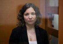 К 12 годам колонии приговорили украинку, которая запустила в Москве сине-белые шарики и транслировала украинский гимн