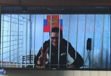 Мосгорсуд утвердил повторный штраф Илье Яшину за отсутствие «иноагентской» маркировки. Теперь ему грозит новое уголовное дело