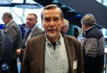 За нарушение закона об «иноагентах» оштрафовали правозащитника Льва Пономарева