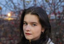 Экс-главу предвыборного штаба Надеждина в Петербурге оштрафовали за «дискредитацию» армии