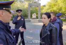 В Новосибирске к задержанной за цветы для Алексея Навального женщине приехала скорая помощь