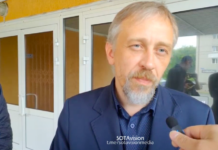 Суд в Новосибирске приступил к рассмотрению дела Екатерины Алексеенко, возложившей цветы к мемориалу жертвам репрессий 4 июня