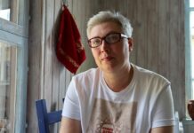 Корреспондент SOTAvision посетил дом семьи Балазейкиных и поговорил с мамой Егора о том, как мальчик рос, что он любит, о чем мечтал и текущем положении вещей