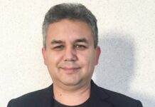 «Должно быть всестороннее расмотрение», — Басманный суд объяснил, почему отложил заседание по делу политолога Аббаса Галлямова