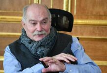 На Евгению Беркович и Светлану Петрийчук мог донести Никита Михалков