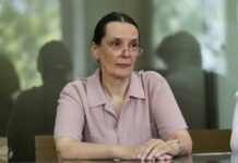 Коллега медсестры Ольги Меньших, обвиняемой в военных «фейках», рассказала в суде, что та называла других медработников «ватниками» и «путинистами». Подсудимая это отрицает