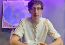 «Жуткое ощущение, когда лишаешься паспорта РФ, — единственного документа, которым ты можешь подтвердить наличие у себя российского гражданства». Ричард Кинг об аннулировании своего внутреннего паспорта