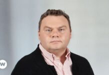 Александр Плющев перечислил, на кого может готовиться обмен политзаключенных