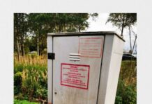 К реальным срокам приговорили двух школьников за попытку поджога релейного шкафа. Ущерб от этого составил 758 рублей