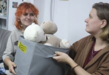 В бывшем штабе антивоенной кандидатки в губернаторы Петербурга открылась точка помощи пострадавшим из Курской области