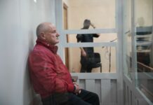 Заседение суда по делу обвиняемоего в мошенничестве экс-замминистра обороны Павла Попова