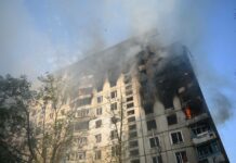 В результате атаки на Харьков погибли 7 человек и еще 59 пострадали