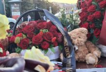 Памятник жертвам трагедии в Беслане в Москве, 3 сентября 2024 года