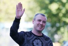 Прокуратура требует ужесточить приговор Юрию Коховцу, осужденному за антивоенный комментарий в уличном опросе