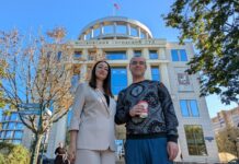 «Суду необходимо время посмотреть на доказательства, которые имеются в деле», — адвокат об отложении заседания по делу Юрия Коховца