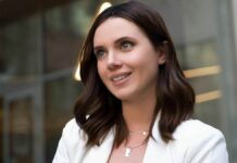 «Утверждала, что украинцы — мирная нация». По делу украинской телеведущей Янины Соколовой заслушали очередного свидетеля