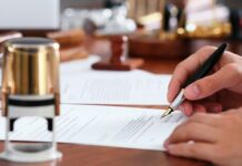 Минюст предложил лишить статуса 22 крымских нотариуса из-за наличия у них украинского гражданства