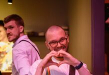 «Я радуюсь, что признали меня, а не активистку, находящуюся в России, потому что объективно мне безопаснее» — Ярослав Распутин о включении его имени в реестр Минюст