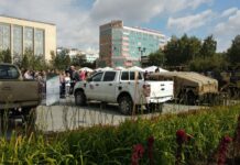 Власти Новосибирска устроили выставку поврежденной техники НАТО на площади у научной библиотеки