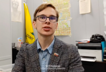 «Препятствовали в перемещениях по участку, мешали общаться с избирателями», — кандидат от «Справедливой России» Константин Коньков о первом дне выборов в Мосгордуму