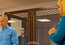 «Теракт — это когда направляют самолет в здание. Или пуля, попавшая в живот ребенка-первоклассника». По делу уральского поджигателя военкомата Алексея Рожкова допросили еще одного свидетеля защиты