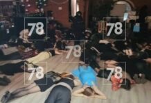 Новый рейд на якобы ЛГБТ-вечеринку проходит в Петербурге