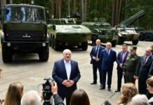 Лукашенко сообщил, что ввез в Беларусь «не один десяток» ядерных боеголовок