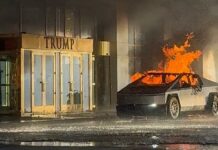 Водитель Cybertruck, взорвавшегося в Лас-Вегасе, застрелился перед детонацией