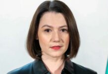 Уголовное дело за «уклонение от обязанностей иноагента» завели на ведущую «Дождя» Юлию Таратуту