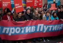 Марш оппозиции в Берлине. Как это было