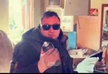 Хинштейн пообещал написать заявление на рэпера Акима Апачева — тот незаконно проник в Суджу и разрисовал улицы матерными надписями