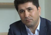 Таджикистанского оппозиционера Шарофиддина Гадоева судят в Москве за «фейки» об армии