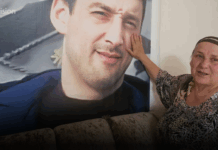 «Забрали по ошибке, но отпустить уже не могут». История чеченской матери, которая пять лет ищет сына, похищенного силовиками