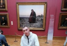 Читинца, приговоренного к 15 годам заключения по четырем статьям УК, после разговора с сокамерниками обвинили в покушении на побег и захват заложников