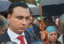 «Решение было неосмотрительное». Иван Жданов после отставки с поста директора ФБК высказался о преследовании донатеров организации