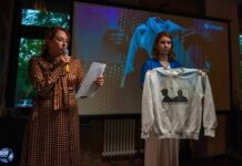 В Берлине прошел благотворительный аукцион в поддержку политзаключенных и узников войны. На нем удалось собрать 2430€