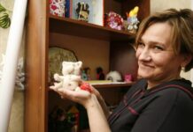 Главу организации по защите семейных ценностей и многодетную мать обвинили в торговле детьми